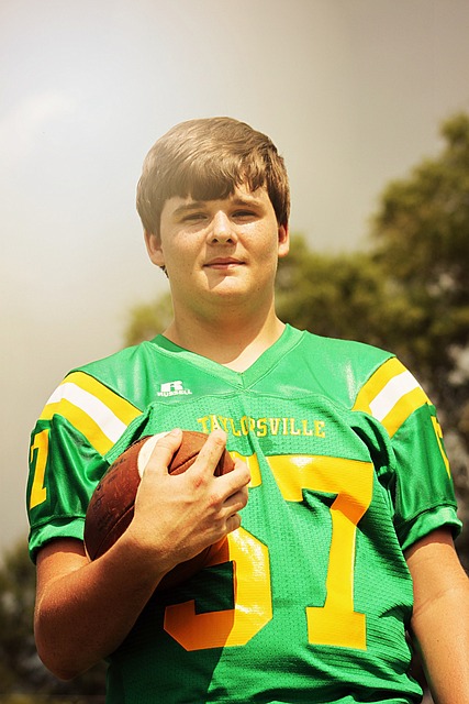 30号再续，弗林蓬社媒展示利物浦新赛季球衣