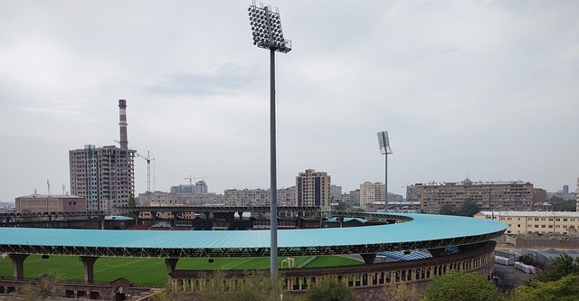 三人成行，无界竞技！“翎跃山海”羽毛球巡回赛广州站举行