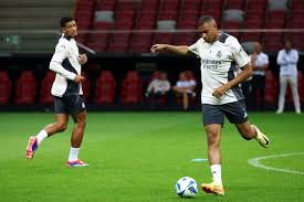 都体：尤文正在考虑冬窗追扎卡，桑德兰要价2000万欧